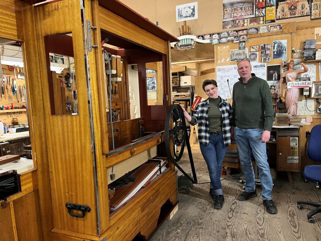 Restauratie van draaiorgel De Turk door Martin Conrads Draaiorgelbouw